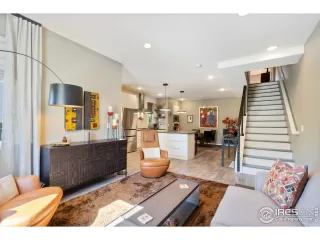 Photo #3: 967434 Listing