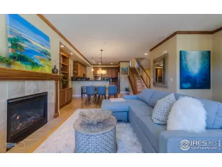 Photo #5: 967441 Listing