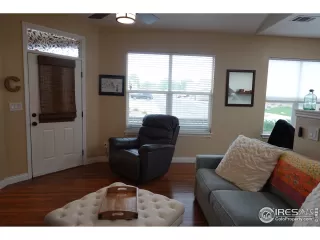 Photo #6: 967464 Listing