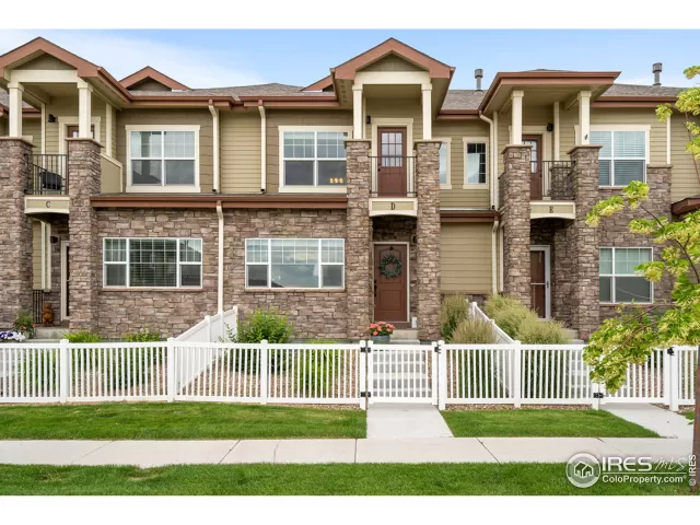 MLS: 967478 Condo For Sale