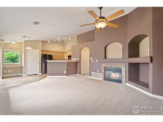 Photo #3: 967553 Listing