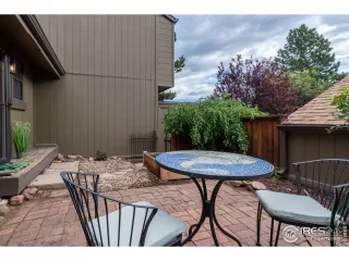 Photo #2: 967679 Listing