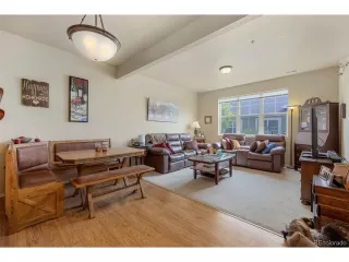 Photo #4: 9677628 Listing