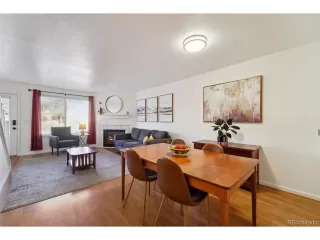 Photo #4: 9677705 Listing