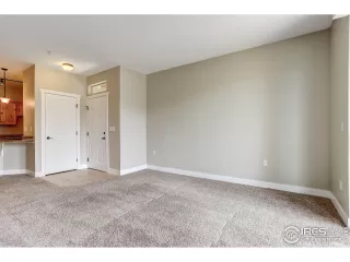 Photo #4: 967789 Listing