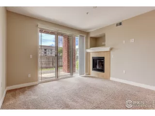 Photo #6: 967789 Listing