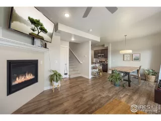 Photo #5: 967794 Listing 