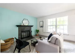 Photo #5: 967824 Listing