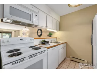 Photo #3: 967909 Listing