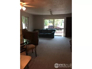 Photo #5: 967918 Listing