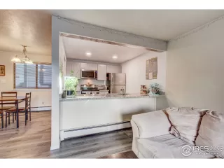 Photo #1: 967936 Listing 