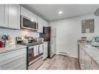 Photo #3: 967936 Listing 