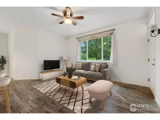 Photo #3: 967949 Listing 