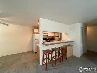 Photo #4: 967959 Listing 