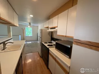 Photo #5: 967959 Listing 