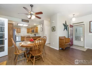 Photo #5: 967977 Listing 