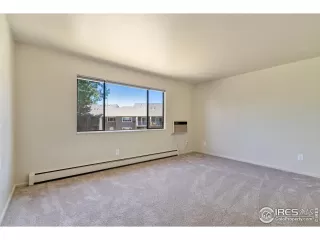 Photo #5: 967992 Listing