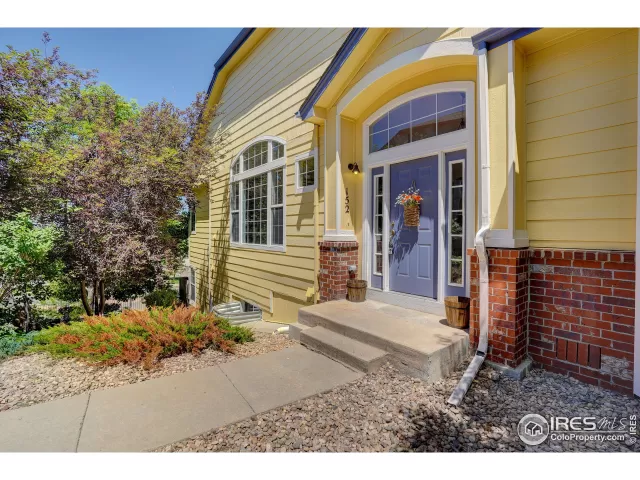 MLS: 968037 Condo For Sale