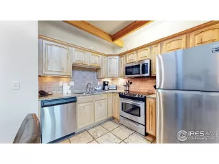 Photo #4: 968066 Listing