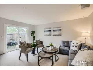 Photo #3: 968131 Listing