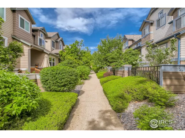 MLS: 968164 Condo For Sale