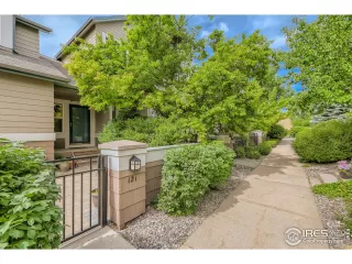 Photo #3: 968164 Listing