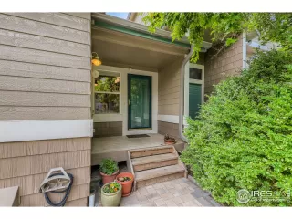 Photo #5: 968164 Listing