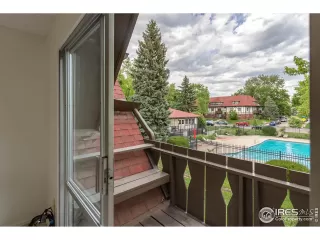 Photo #6: 968172 Listing 