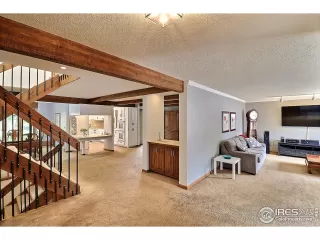 Photo #5: 968176 Listing