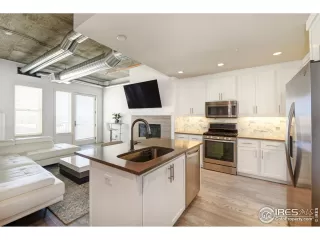 Photo #1: 968229 Listing