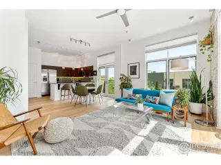 Photo #4: 968297 Listing 