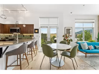 Photo #6: 968297 Listing 