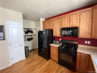 Photo #3: 9683610 Listing 