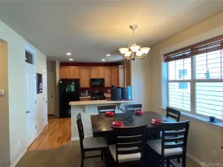 Photo #6: 9683610 Listing 