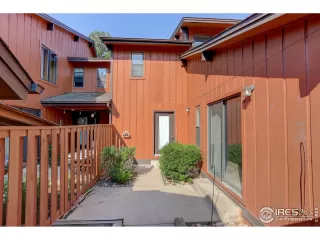 Photo #1: 968390 Listing