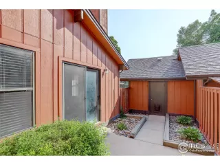 Photo #2: 968390 Listing