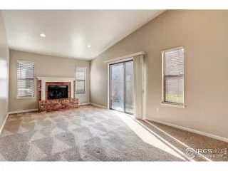 Photo #5: 968390 Listing