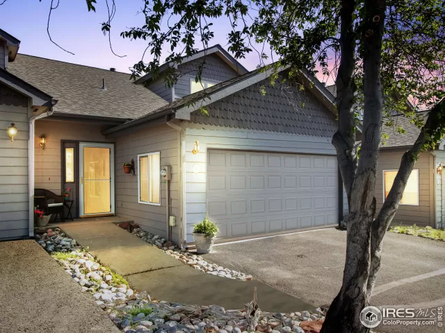 MLS: 968400 Condo For Sale