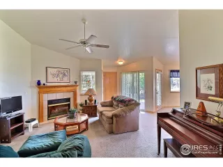 Photo #4: 968402 Listing