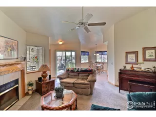 Photo #6: 968402 Listing