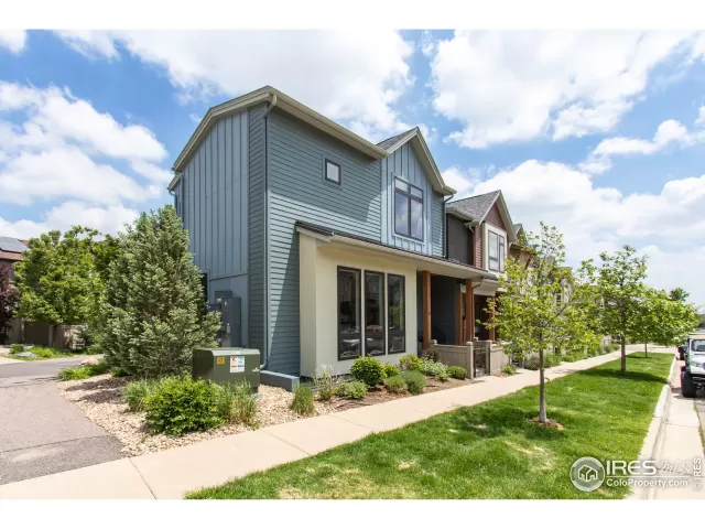 MLS: 968403 Condo For Sale