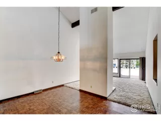 Photo #4: 968405 Listing 