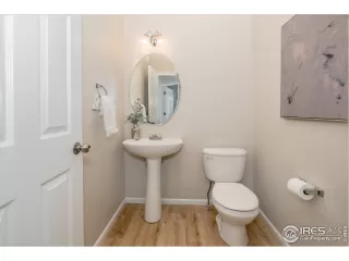 Photo #6: 968423 Listing