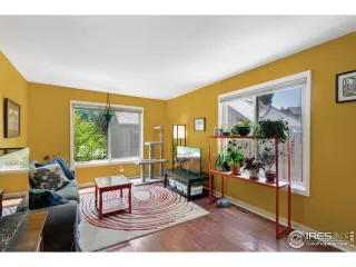 Photo #5: 968432 Listing