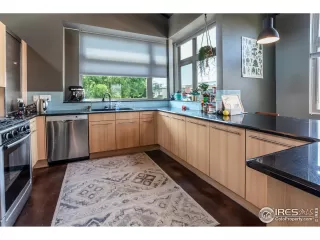 Photo #3: 968461 Listing