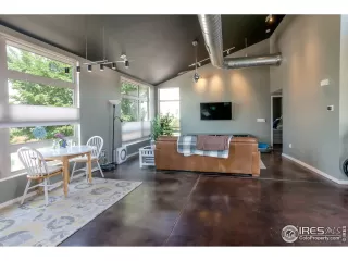 Photo #6: 968461 Listing