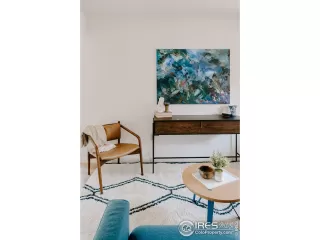 Photo #5: 968467 Listing 