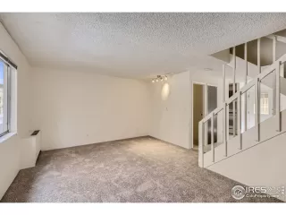 Photo #1: 968473 Listing