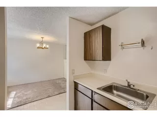 Photo #5: 968473 Listing