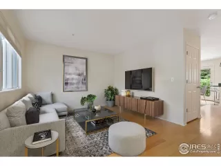 Photo #1: 968476 Listing 